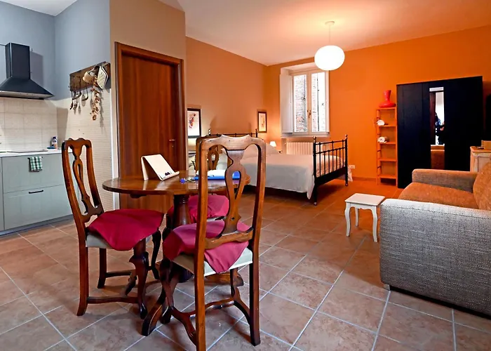 Cozy Place 10 * Vercelli